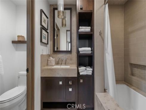 8  Beacon Bay  , Newport Beach, CA