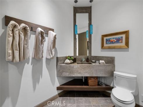 8  Beacon Bay  , Newport Beach, CA