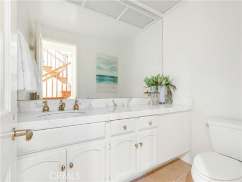 20  Ocean Vista  , Newport Beach, CA