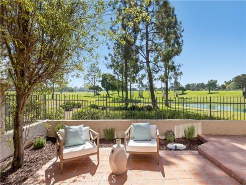 20  Ocean Vista  , Newport Beach, CA