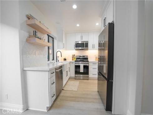 5  Sand Dollar Court  16 , Newport Beach, CA