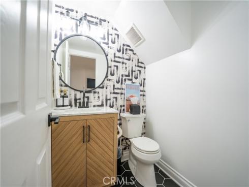 5  Sand Dollar Court  16 , Newport Beach, CA