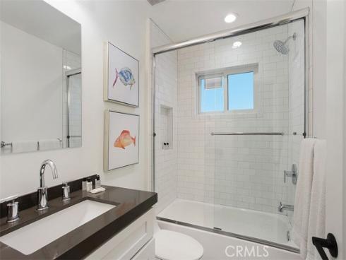 215  32nd   Street, Newport Beach, CA