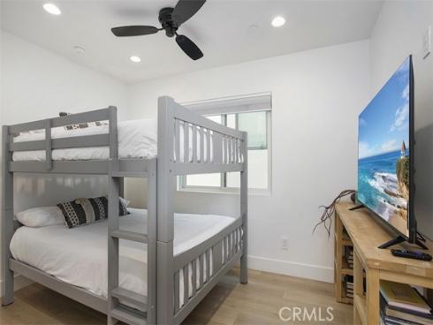 215  32nd   Street, Newport Beach, CA