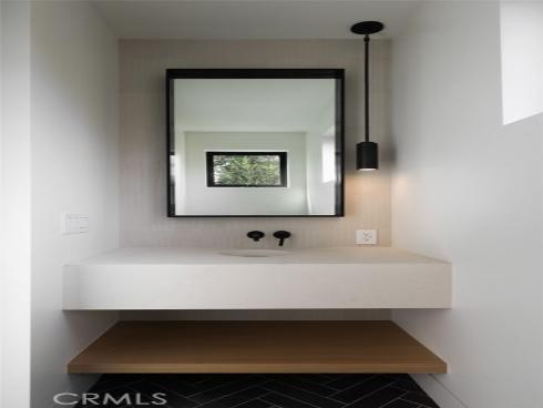 2100  Windward Ln  , Newport Beach, CA