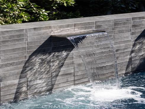 2100  Windward Ln  , Newport Beach, CA