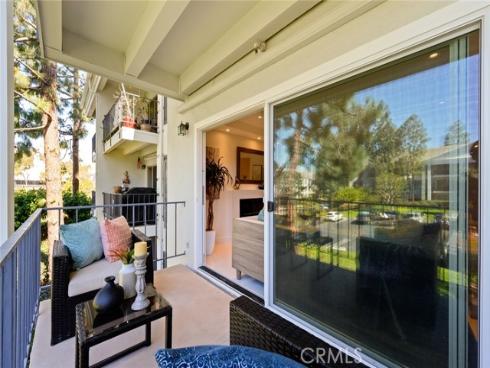 100  Scholz  205  Plaza, Newport Beach, CA
