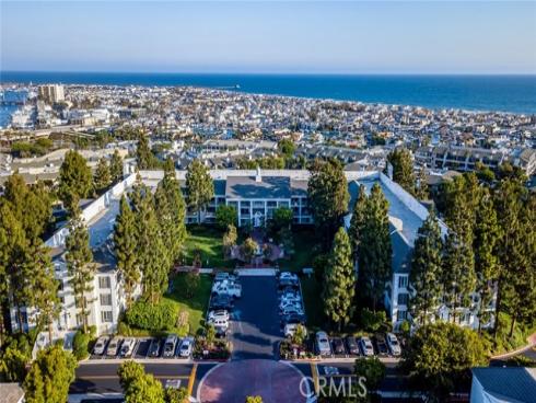 100  Scholz  205  Plaza, Newport Beach, CA