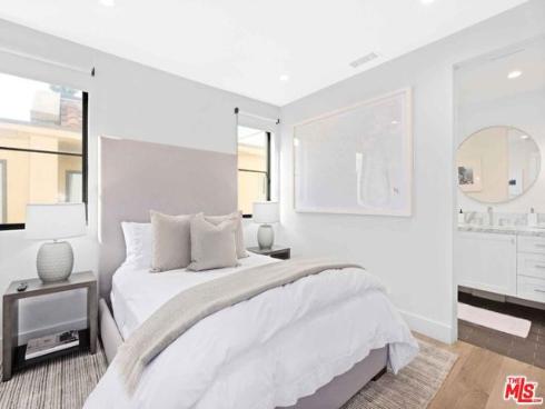 4106  River  2  Avenue, Newport Beach, CA