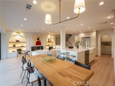 412  Vista Grande  , Newport Beach, CA