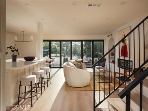 412  Vista Grande  , Newport Beach, CA