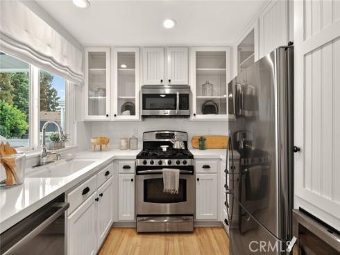 105 Hartford , Newport Beach, CA