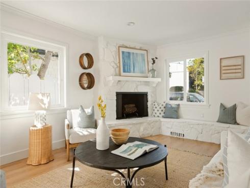 1585  Miramar  , Newport Beach, CA