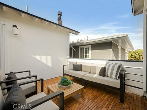 1585  Miramar  , Newport Beach, CA