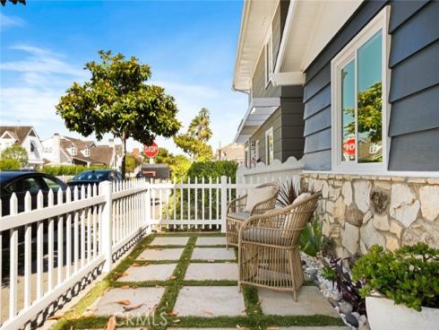 1585  Miramar  , Newport Beach, CA