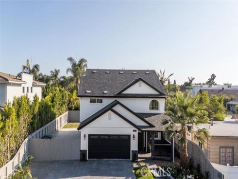 2262  Orchard  , Newport Beach, CA