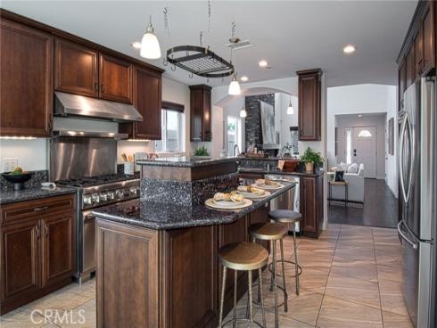 2262  Orchard  , Newport Beach, CA