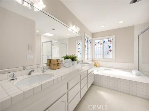 1819 W Bay  B  Avenue, Newport Beach, CA