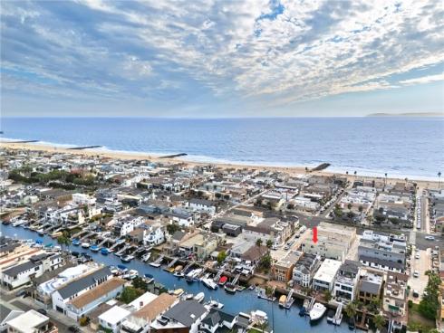 213  41st  , Newport Beach, CA