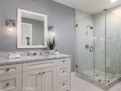 125  Kings   Place, Newport Beach, CA