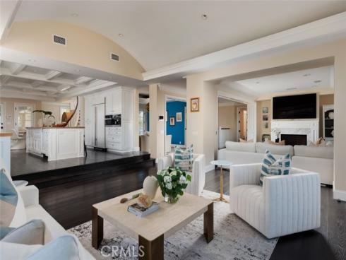 125  Kings   Place, Newport Beach, CA