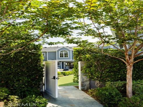 125  Kings   Place, Newport Beach, CA