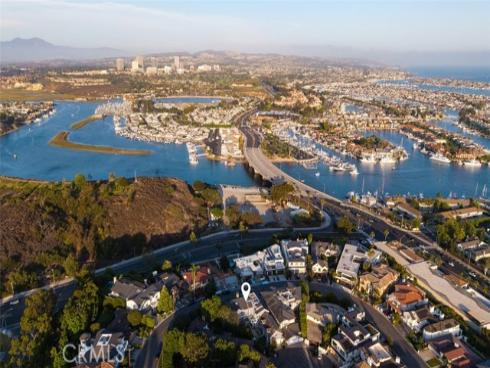 125  Kings   Place, Newport Beach, CA