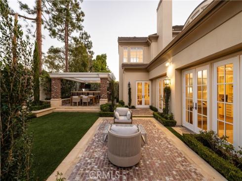 8  Gleneagles   Drive, Newport Beach, CA
