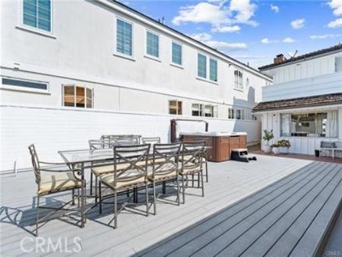 11  Harbor   Island, Newport Beach, CA