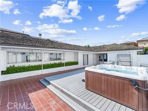 11  Harbor   Island, Newport Beach, CA