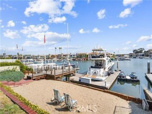 11  Harbor   Island, Newport Beach, CA