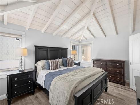 126  Collins  , Newport Beach, CA