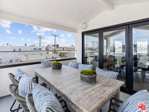 117  25th   Street, Newport Beach, CA