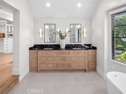 1963  Port Edward Place  , Newport Beach, CA