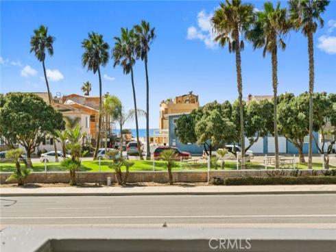 203  Cedar  A & B  Street, Newport Beach, CA