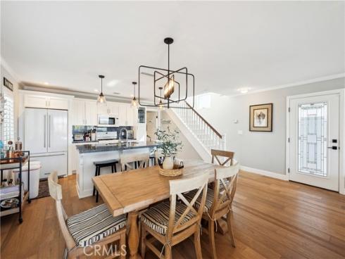 231  Canal  , Newport Beach, CA