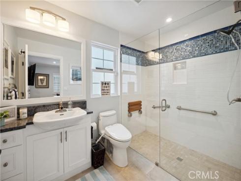 231  Canal  , Newport Beach, CA