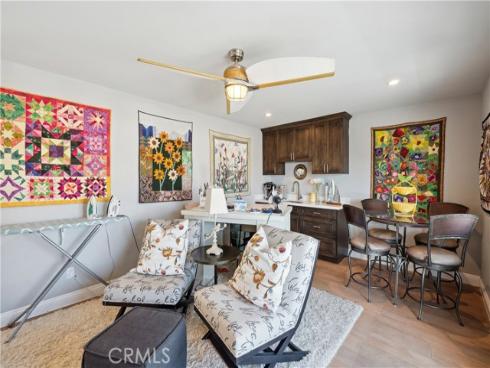 231  Canal  , Newport Beach, CA