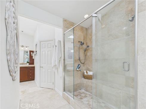 519  Vista Flora  , Newport Beach, CA