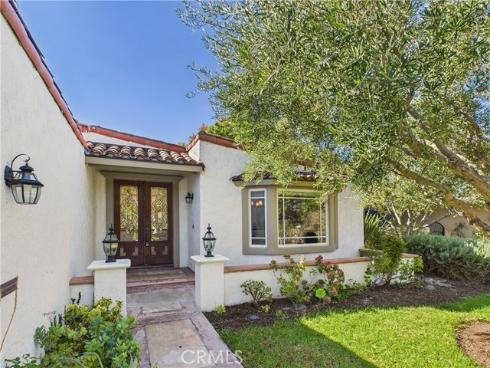 519  Vista Flora  , Newport Beach, CA