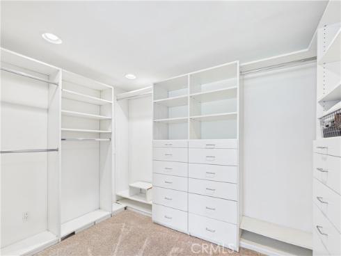 519  Vista Flora  , Newport Beach, CA