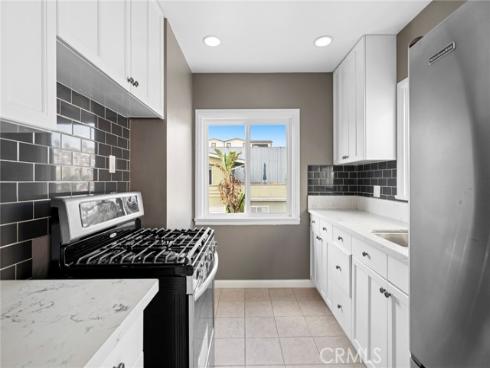 4208  River  , Newport Beach, CA