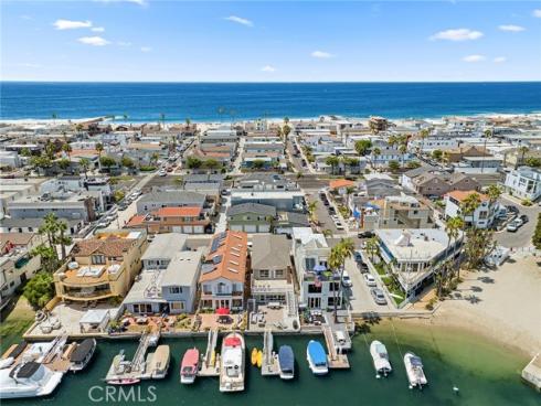 4208  River  , Newport Beach, CA