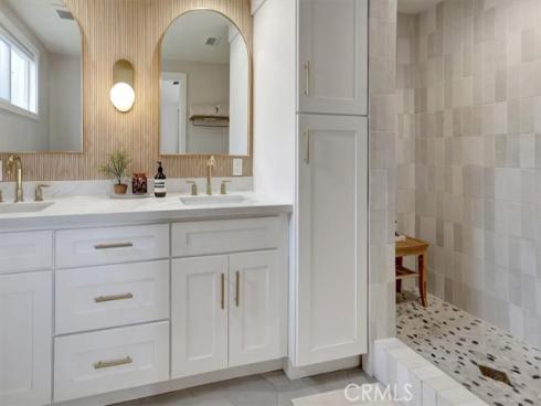 503  Vista Grande  , Newport Beach, CA