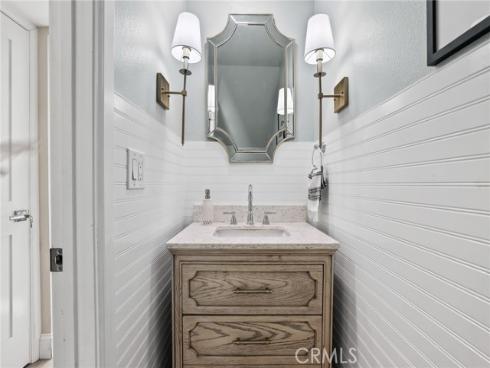 2209  Vista Huerta  , Newport Beach, CA