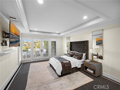 18  Rue Grand Vallee  , Newport Beach, CA