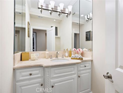 18  Rue Grand Vallee  , Newport Beach, CA