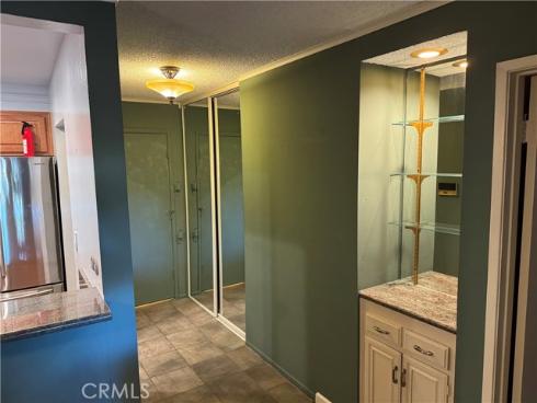 101  Scholz  123  Plaza, Newport Beach, CA