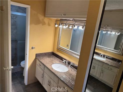 101  Scholz  123  Plaza, Newport Beach, CA