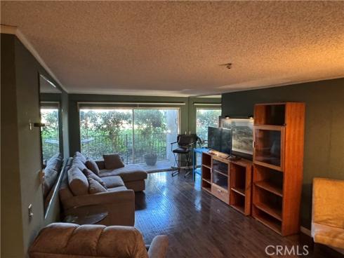 101  Scholz  123  Plaza, Newport Beach, CA